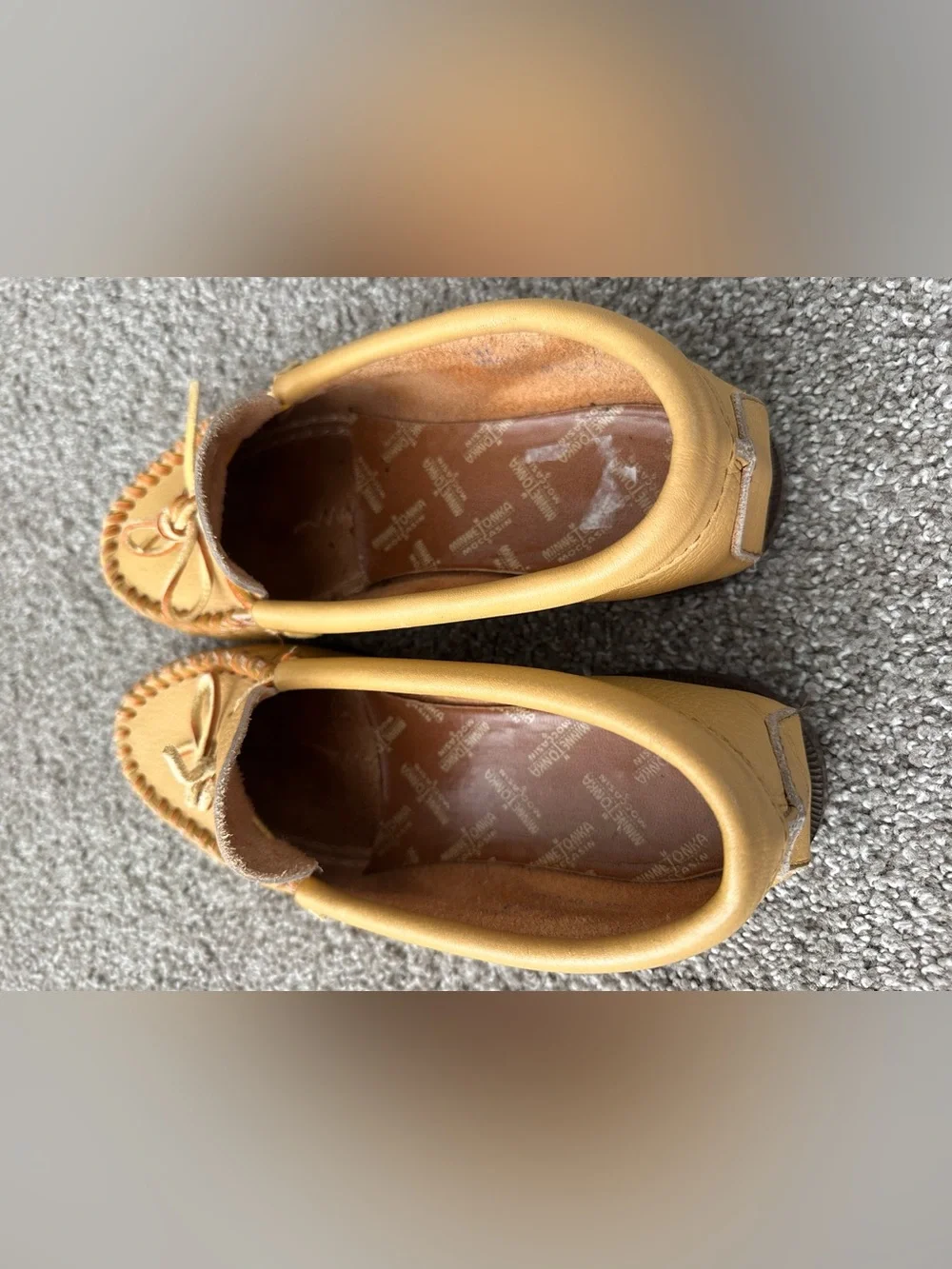 Minnetonka Mustard Leather Moccasin Loafers